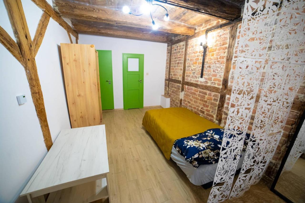 Pokoje Sw. Jakuba Apartment Torun Luaran gambar
