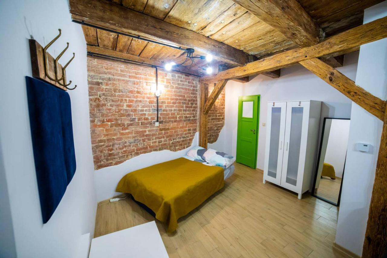 Pokoje Sw. Jakuba Apartment Torun Luaran gambar